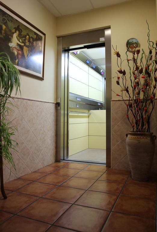 Hostal Palomares Salobrena Exterior photo